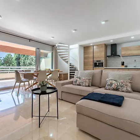 Ct 393 - Faro's Soulrise Rooftop - Apartamento