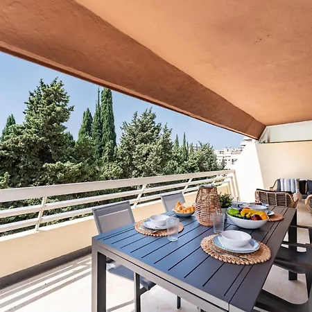 Ct 393 - Faro's Soulrise Rooftop - *