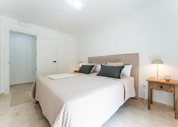 Ct 393 - Faro's Soulrise Rooftop -