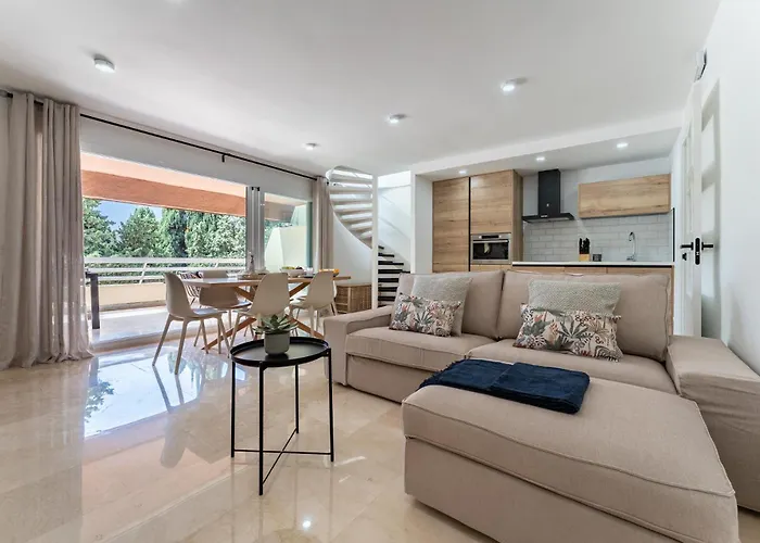 Ct 393 - Faro's Soulrise Rooftop - Apartment