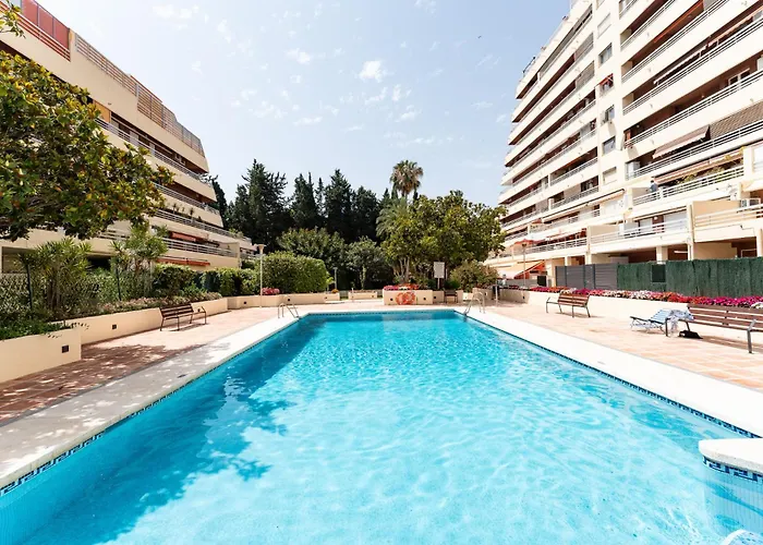 Ct 393 - Faro's Soulrise Rooftop -