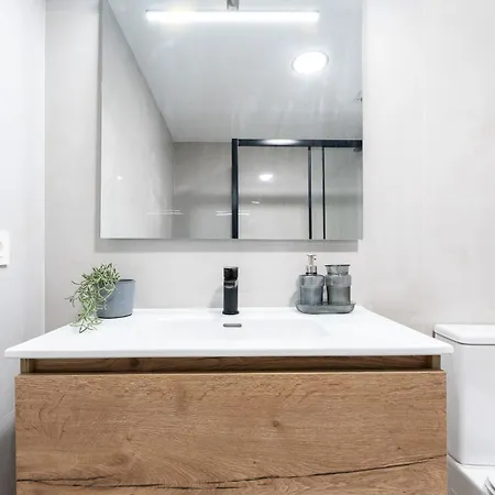 Apartment Ct 393 - Faro's Soulrise Rooftop - *